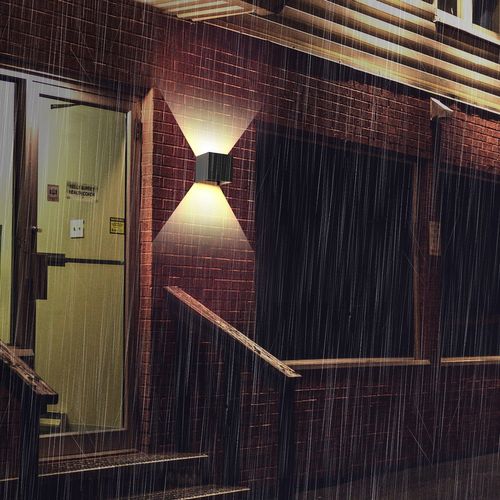 Applique Murale Extérieure LED Moderne Up Down Noir Lamp de Couloir