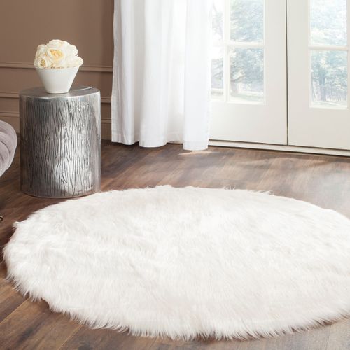 Tapis Fausse Fourrure 122 X 122 Cm Faux Peau De Mouton Harper Beige