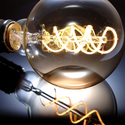 Ampoule LED E27 Vintage : Ampoule Rétro G125 4w Filament Blanc Chaud Éclairage