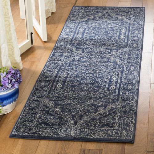 Tapis Adirondack 76 X 244 Cm Médaillon Arianwen Marine / Ivoire