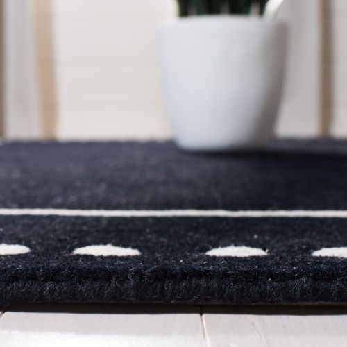Tapis Bella 152 X 244 Cm Bordure En Pointilles Galilea Noir / Ivoire