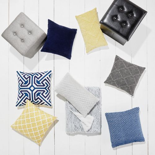 Pouf L. 38 - l. 38 - H. 38 cm POUF PLIABLE Noir