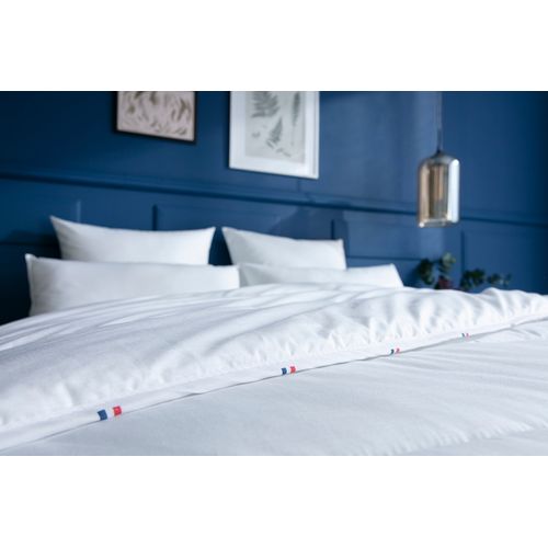 Couette Élégante et chaude 140 x 200 cm en coton