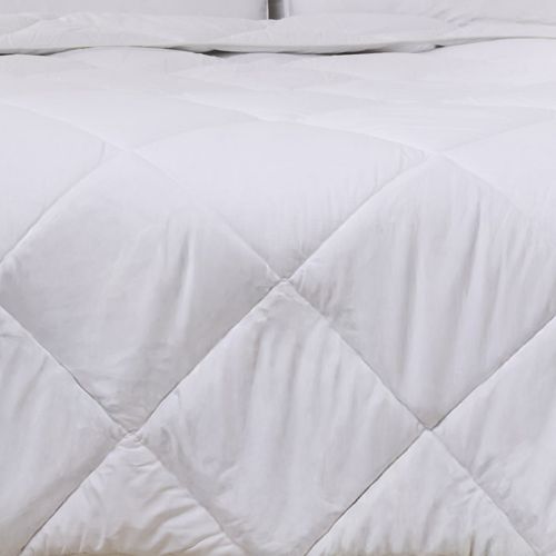 Couette Chaude 220x240cm Lavable à 95°