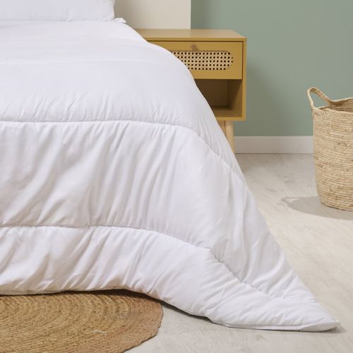 Couette Chaude 220x240cm Anti-acariens