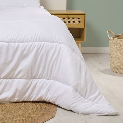 Pack Couette Chaude 220x240cm + 2 Oreillers 60x60cm Anti-acariens