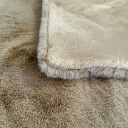 Plaid Fausse Fourrure 130x150 Cm