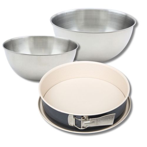Set Pâtisserie Avec Moule à Manqué 27 Cm, 2 Bols à Mixer Et 1 Spatule Zenker