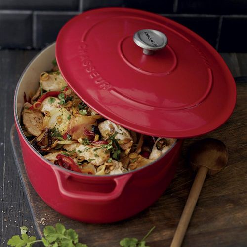 Cocotte Ovale 25 Cm Rouge En Fonte