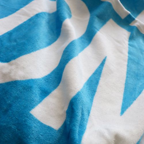 Serviette De Bain Et De Plage Imprimée 100% Coton, Om Allez Bleu 70x120cm