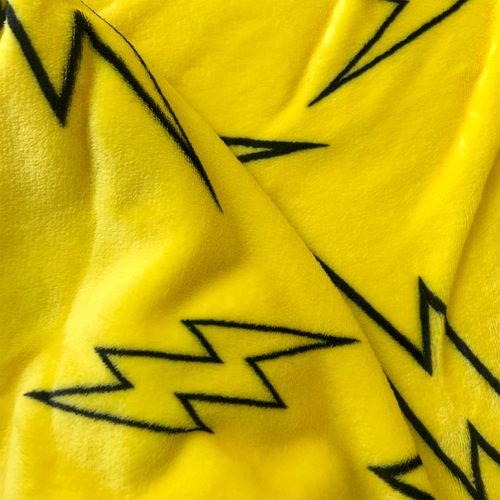 Cape Plaid Imprimée 100% Polyester, Pokémon Éclair Jaune 120x125cm