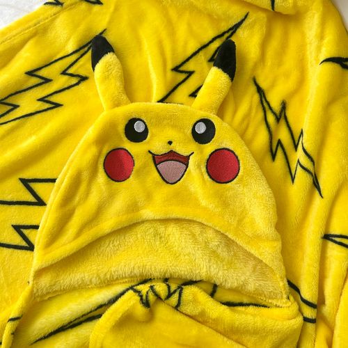 Cape Plaid Imprimée 100% Polyester, Pokémon Éclair Jaune 120x125cm