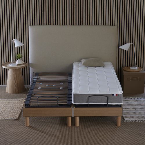 Lit Électrique De Relaxation Multi Lattes Chêne Clair + Matelas Mousse Hr35 180x200 cm