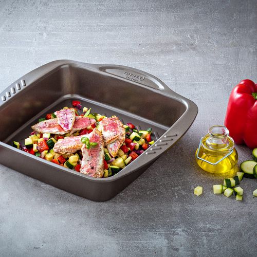 Plat à Four Carré Asimetria 24 X 24 Cm En Métal