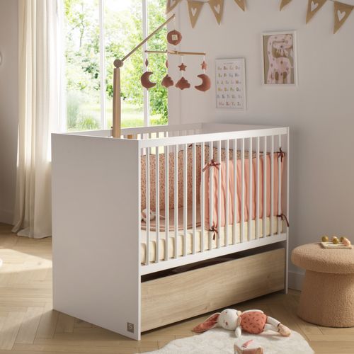 Lit Bébé 120x60 à Barreaux Avec Têtes En Panneaux