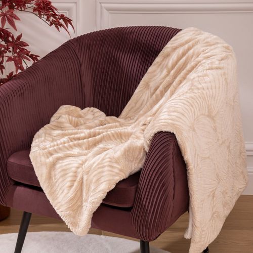 Plaid Fourrure Blanc Ivoire Motif En Relief 120 X 160 Cm