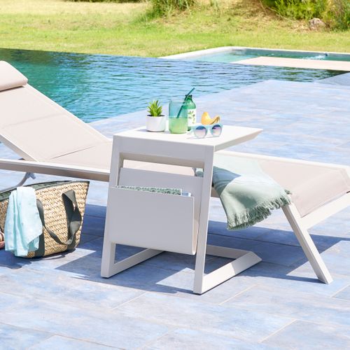 Table D'appoint De Jardin Carrée "allure" Argile 55 X 45 X 55cm En Aluminium