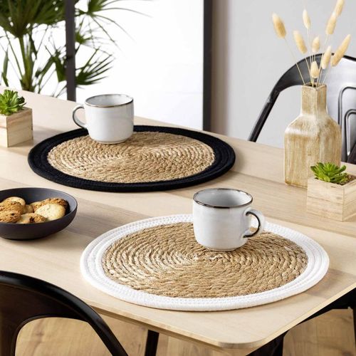Set De Table Rond En Paille "simba" 38cm Naturel et Blanc