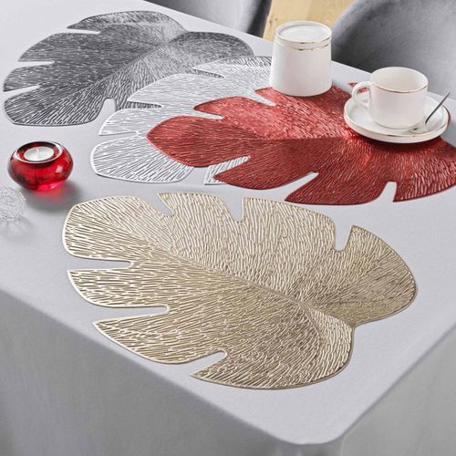 Set De Table Ajouré "flamboyant" 36x46cm Rouge