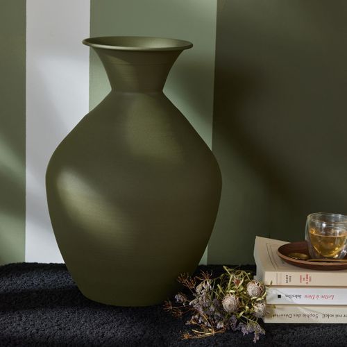 Vase En Métal Moka