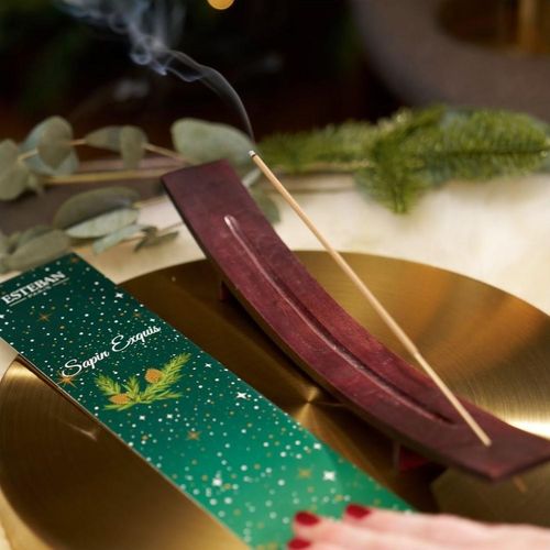 Encens Sapin Exquis En Bois