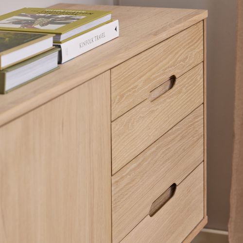 Buffet En Bois Blanchi 2 Portes 4 Tiroirs L180 - Martine