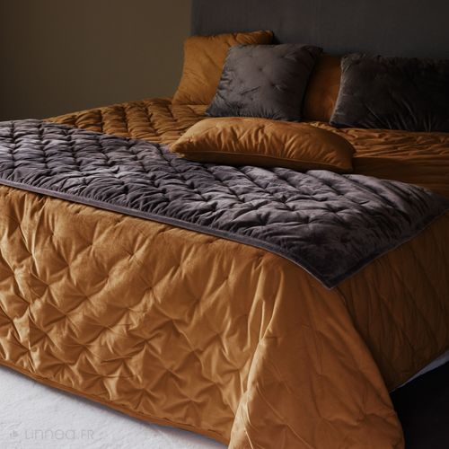 Couvre-lit 180x240 Gipsy Velours Piquage Points Brodés Marron Camel