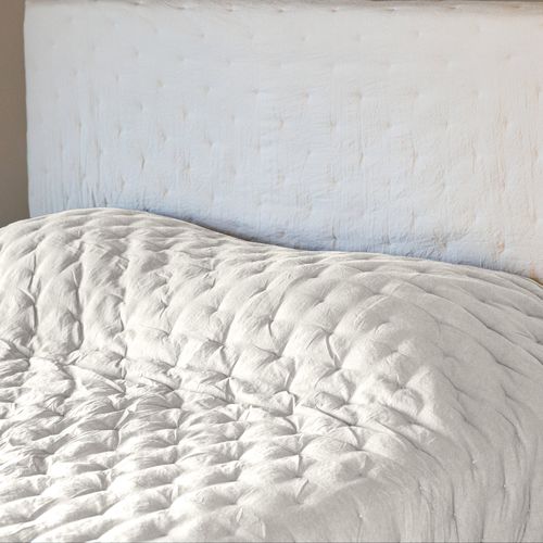 Couvre-lit 240x260 Cm Celeste Velours Piquage Points Brodés Blanc Nacre