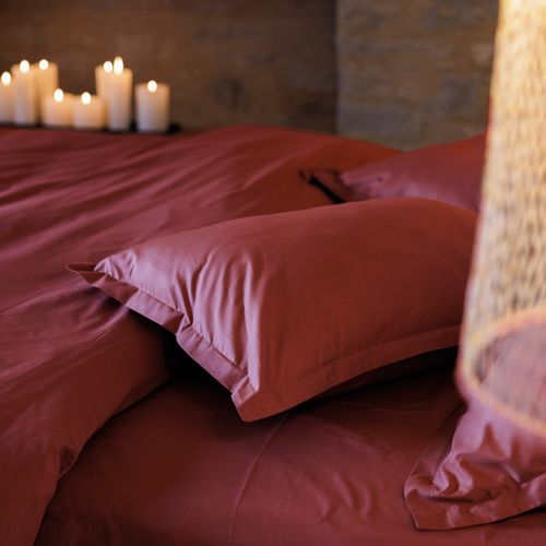 Parure De Lit 200x200 Cm Set 50x70 Cm Percale Manoir Rouge Carmin