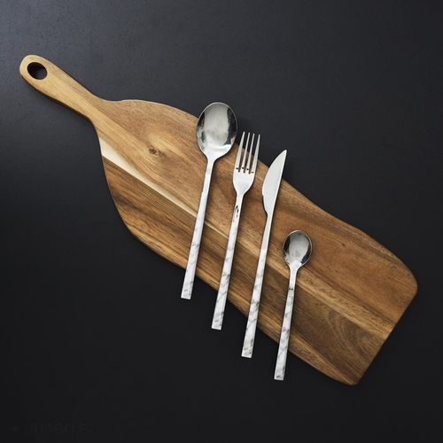 Ménagère En Acier Inoxydable 16 Couverts Riley Effet Marbre Argenté