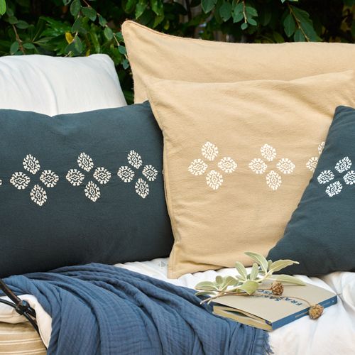 Housse De Coussin Pur Coton Teint Lavé 40x60 Cm Bandanas Noir Caviar