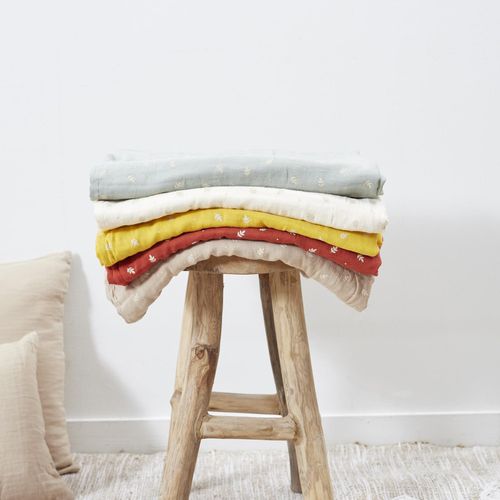 Plaid 120x150 Cm Lucie Gaze De Coton Motif Feuilles Jaune