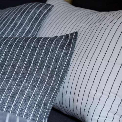 Housse De Couette Mousseline De Coton 260x240 Cm Lana à Rayures Caviar Et Neige