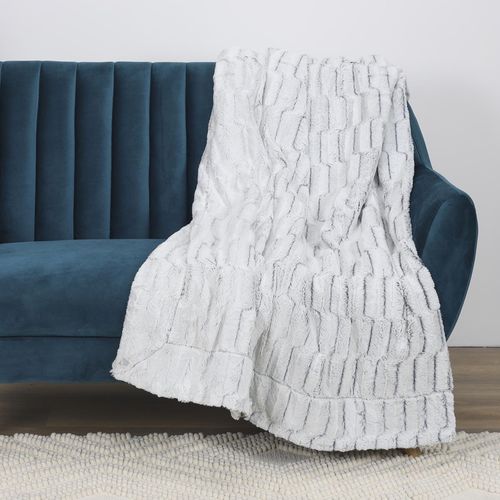 Plaid Fausse Fourrure Collection Laure 140x200 Cm Coloris Gris Clair