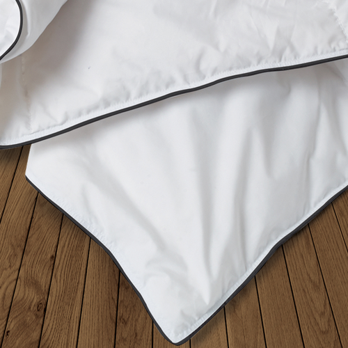 Couette 220x240 Cm Aela Blanche En Plume D'oie Anti Acarien 500 Gr