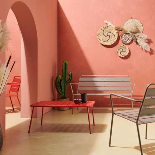 Salon De Jardin 4 Places Et 1 Table Basse En Acier Rouge Palavas