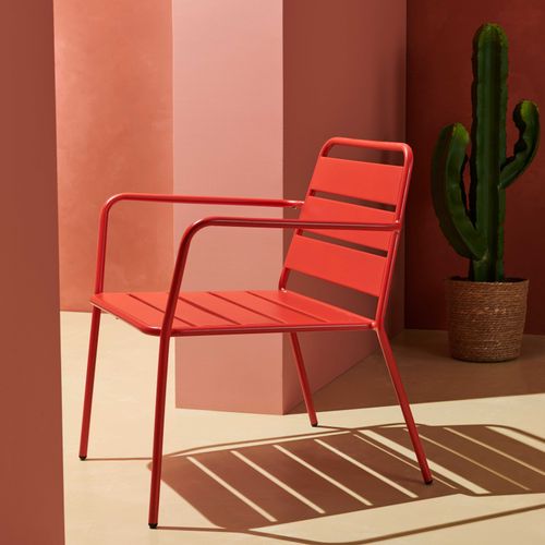 Salon De Jardin 4 Places Et 1 Table Basse En Acier Rouge Palavas