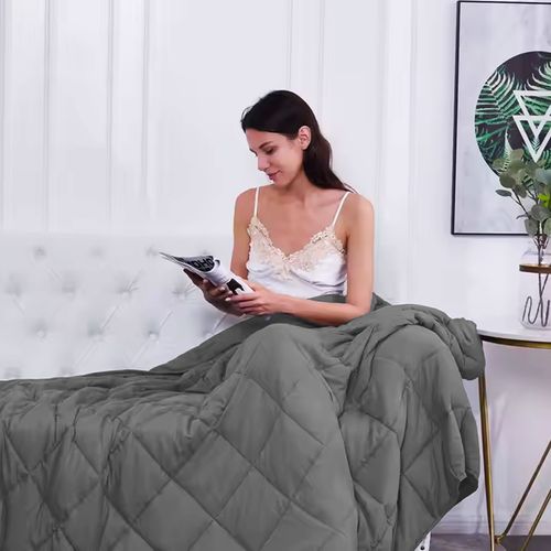 Couette Ultra-légère Microfibre 220 X 240 Cm- 100 G/m² - Anti-transpiration - Thermorégulatrice