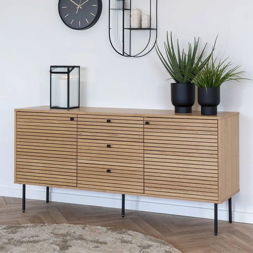 Buffet 3 Tiroirs 2 Portes Effet Tasseaux Teinté Chêne Clair - Lowan