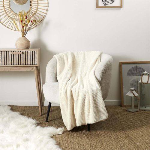 Plaid Ultra Doux 120x150cm Imitation Fourrure Blanche Motifs Géométriques - Nasty