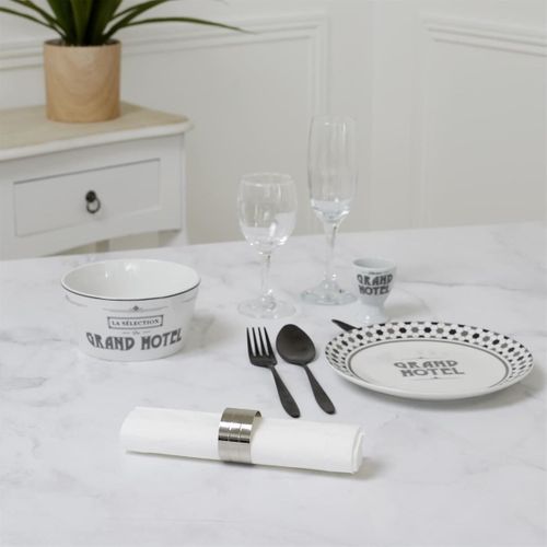 Set De 24 Ronds De Serviette En Métal Argenté -