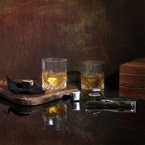 Coffret Whisky 10 Accessoires (2 Verres, Pince De Service, 6 Glaçons Inox) Style Gentleman -