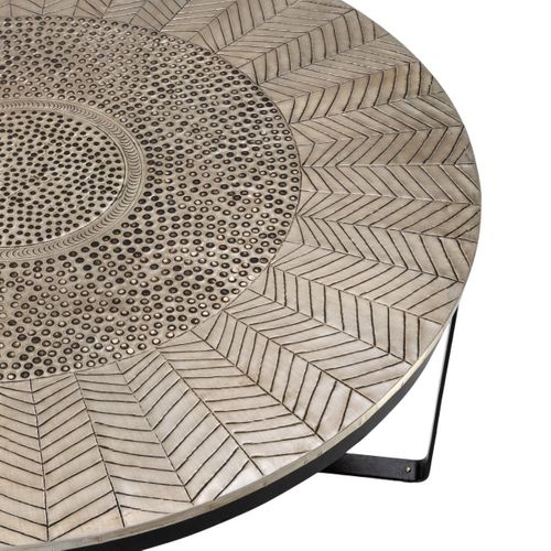 Table Basse Ronde Ø90cm En Métal Martelé Et Sculpté Finition Brossé Pied Laqué Noir - Sohalia
