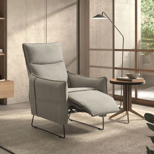 Fauteuil Relax Design En Tissu Gris Clair Piètement Métal Luge - Hassan