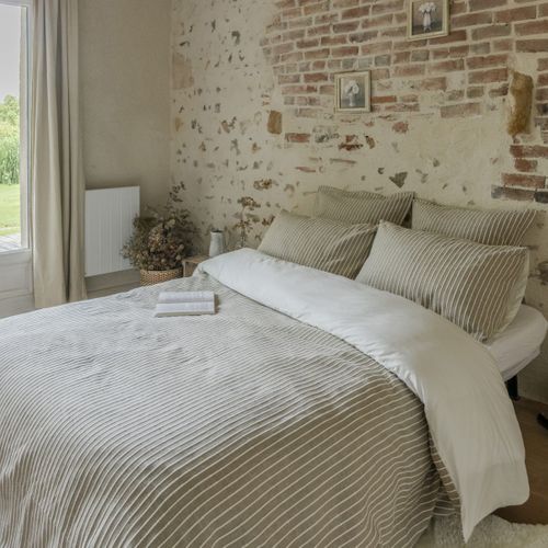 Housse De Couette 240x220cm Coton Tissage Texturé Coloris Beige Et Blanc - Timea