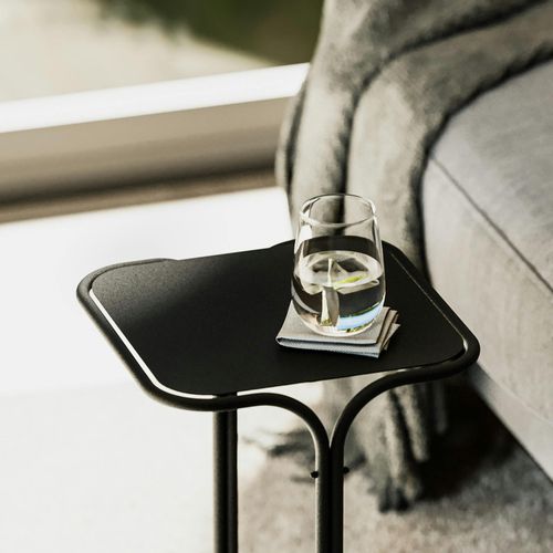 Petite Table D'appoint Noire Carrée - Finition Mate Jena