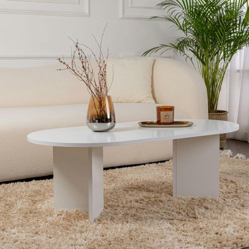 Table Basse Ovale Blanche Effet Laque - Pieds En V Marfa