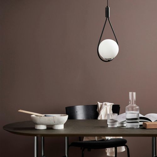 Suspension Design Noire Forme Goutte Et Globe Blanc Avanos