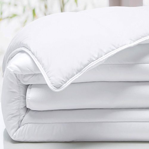 Couette Chaude 240x220 Blanc En Polyester