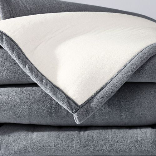 Couverture Très Chaude 220x240 Gris En Polyester